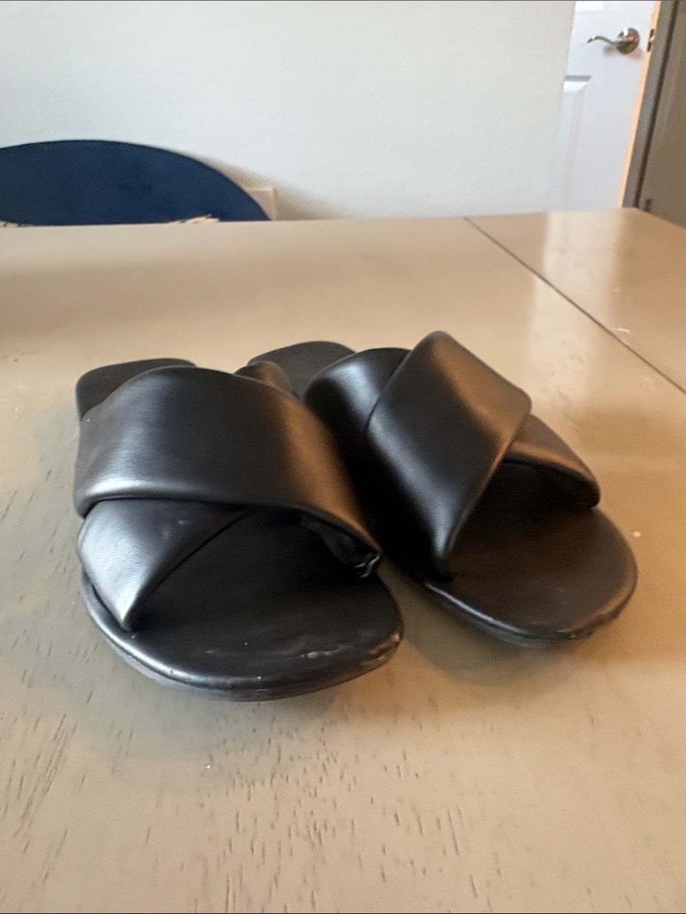 Cupid Black Crisscross Slide Flats